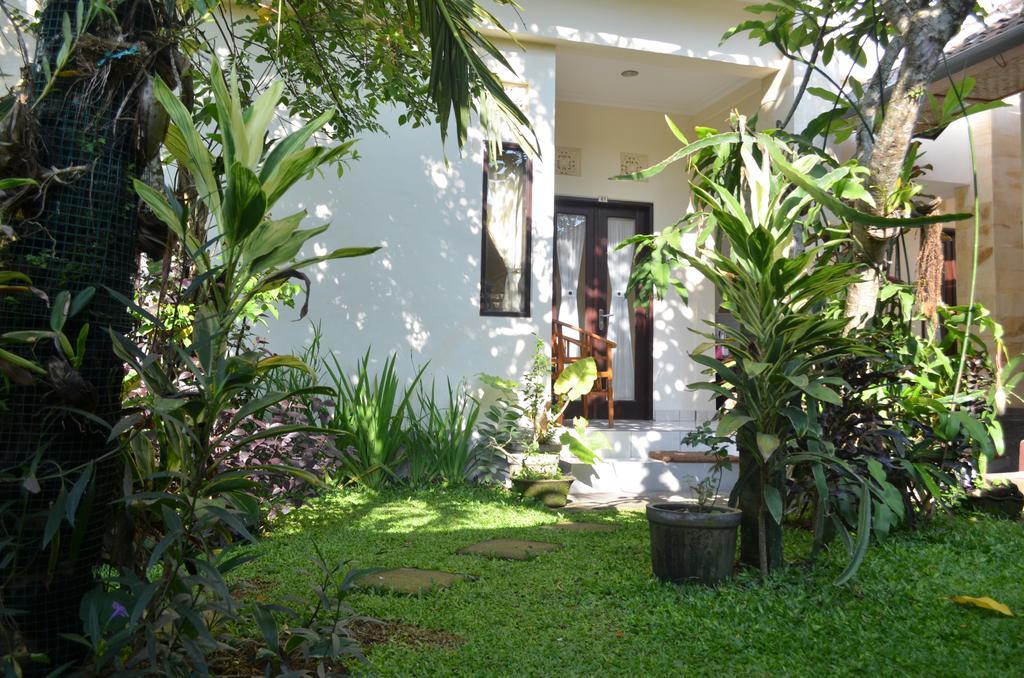 Wijaya Guest House Ubud Buitenkant foto